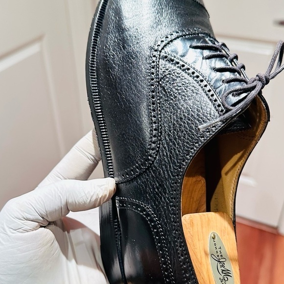 Bruno Magli Medallion  Oxfords. - Picture 9 of 11